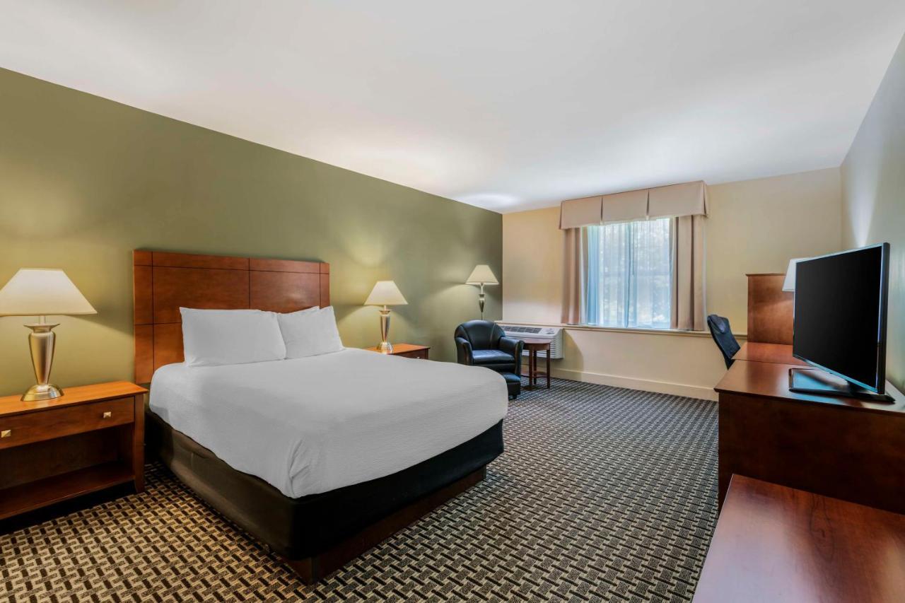 Best Western Plus Brunswick Bath Екстериор снимка