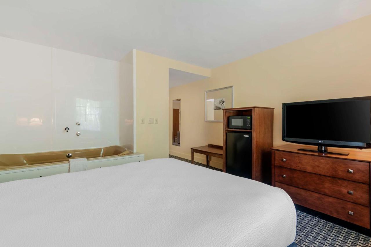 Best Western Plus Brunswick Bath Екстериор снимка