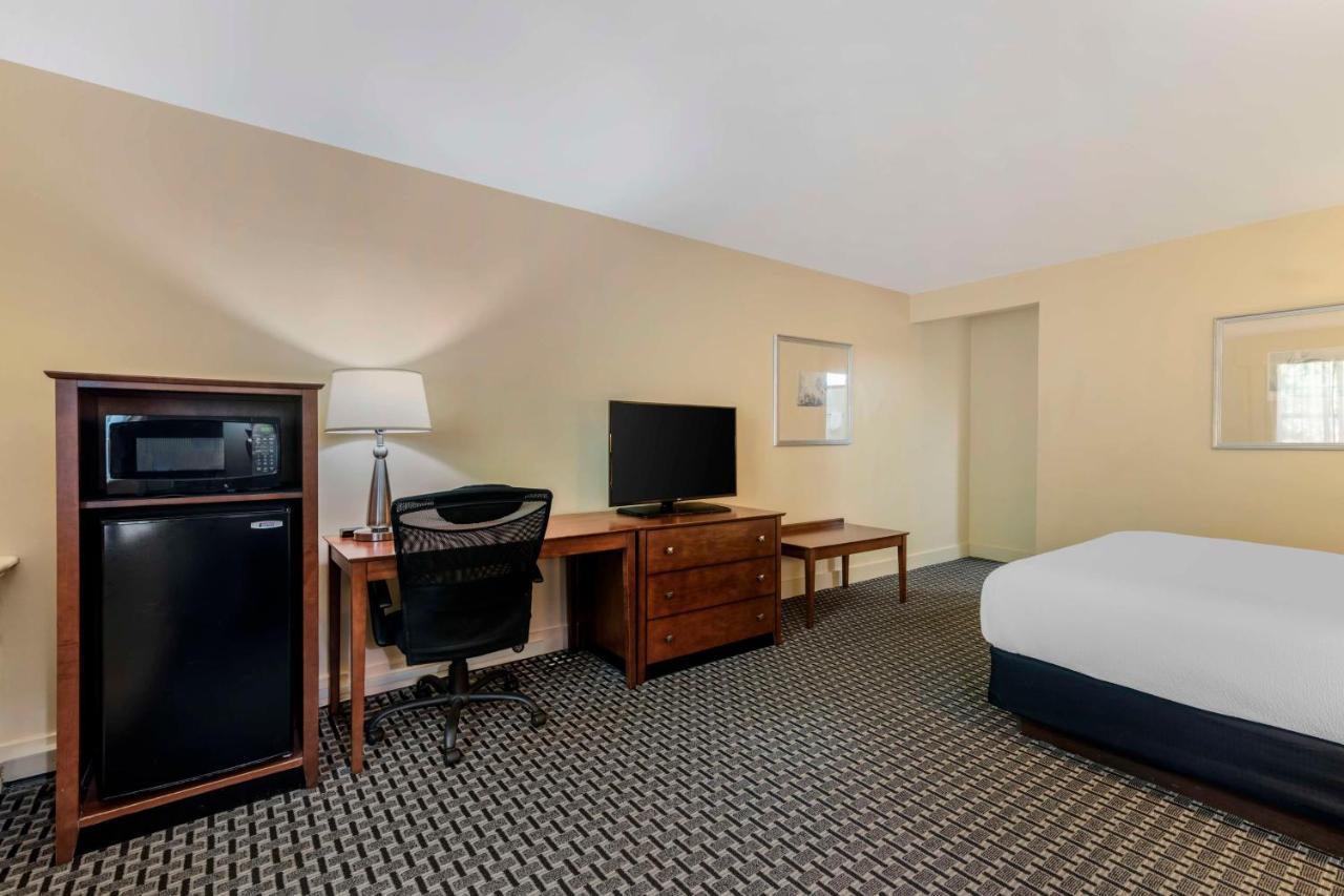Best Western Plus Brunswick Bath Екстериор снимка