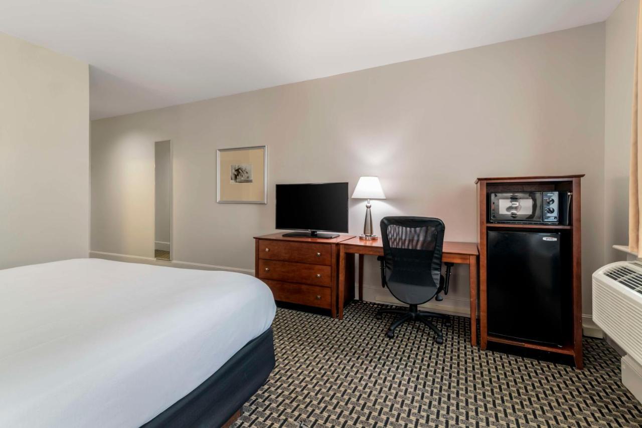 Best Western Plus Brunswick Bath Екстериор снимка